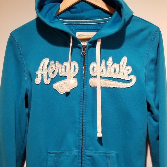 Aeropostale - Picture 2 of 3